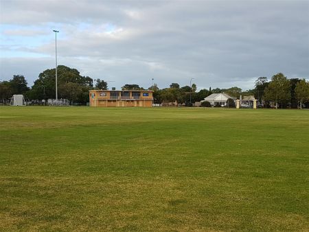 Kingswood Oval - Oval