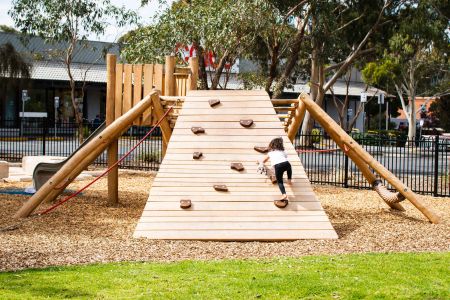 Waite Reserve 7