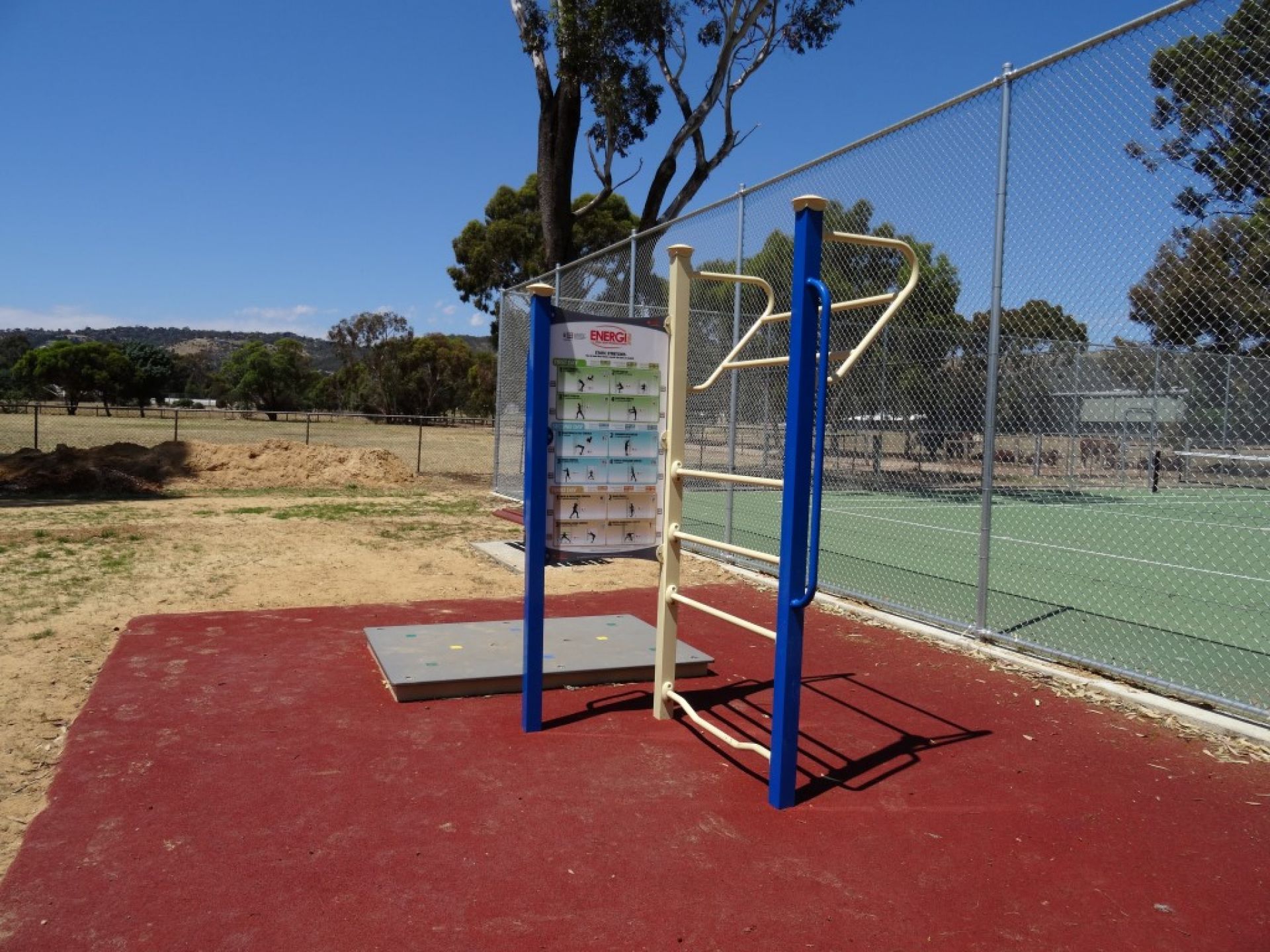 Balham Reserve Playground Stretch Station