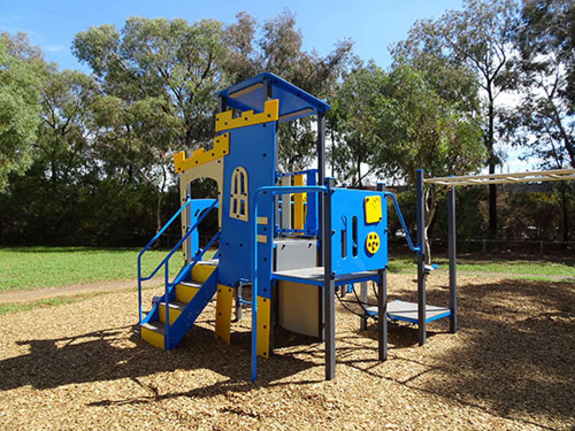 Kegworth Reserve Playground Adventure Equipment