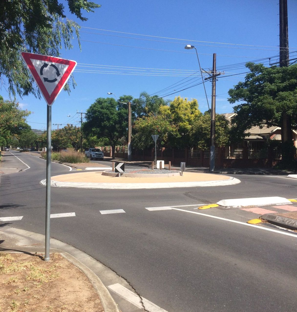 Roundabout Traffic Device Photo Construction Roundabout Traffic Device Photo Construction