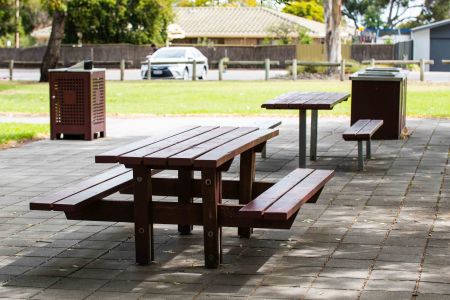 Waite Reserve 8