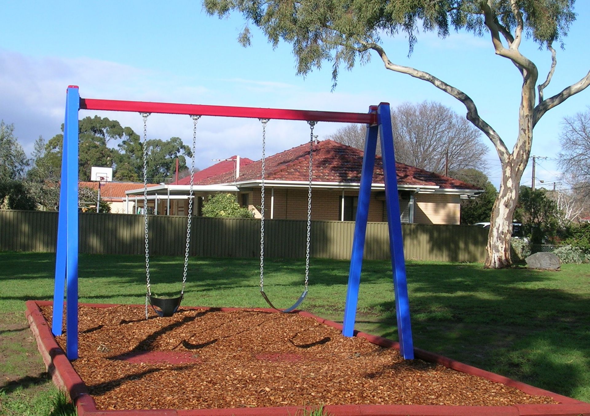 Alexander Ross Reserve Swing set