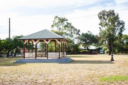 Light Place Reserve 2