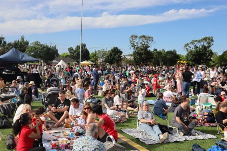 Carols at Kingswood Oval 2022 Crowd