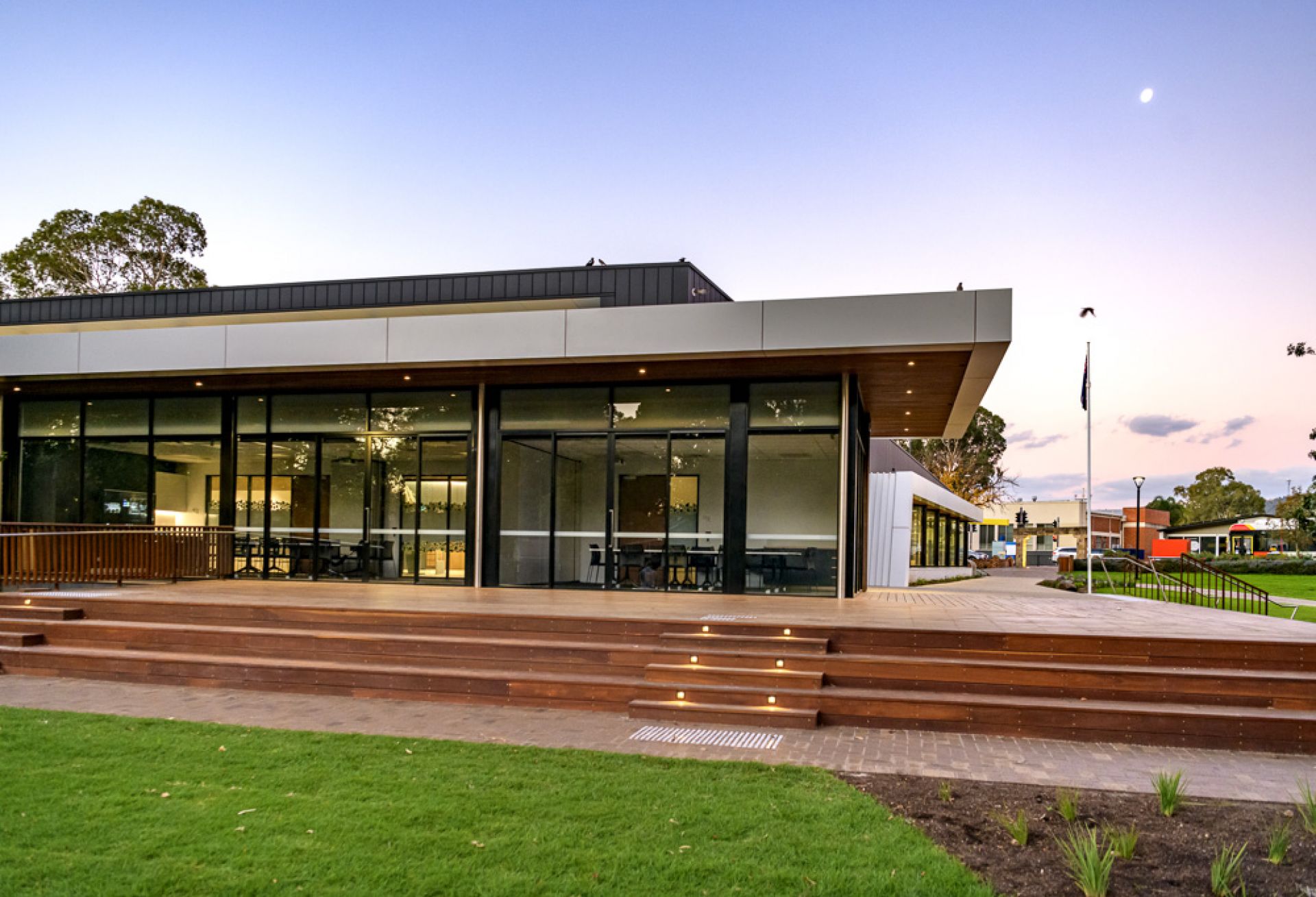 Mitcham Memorial Library Outside